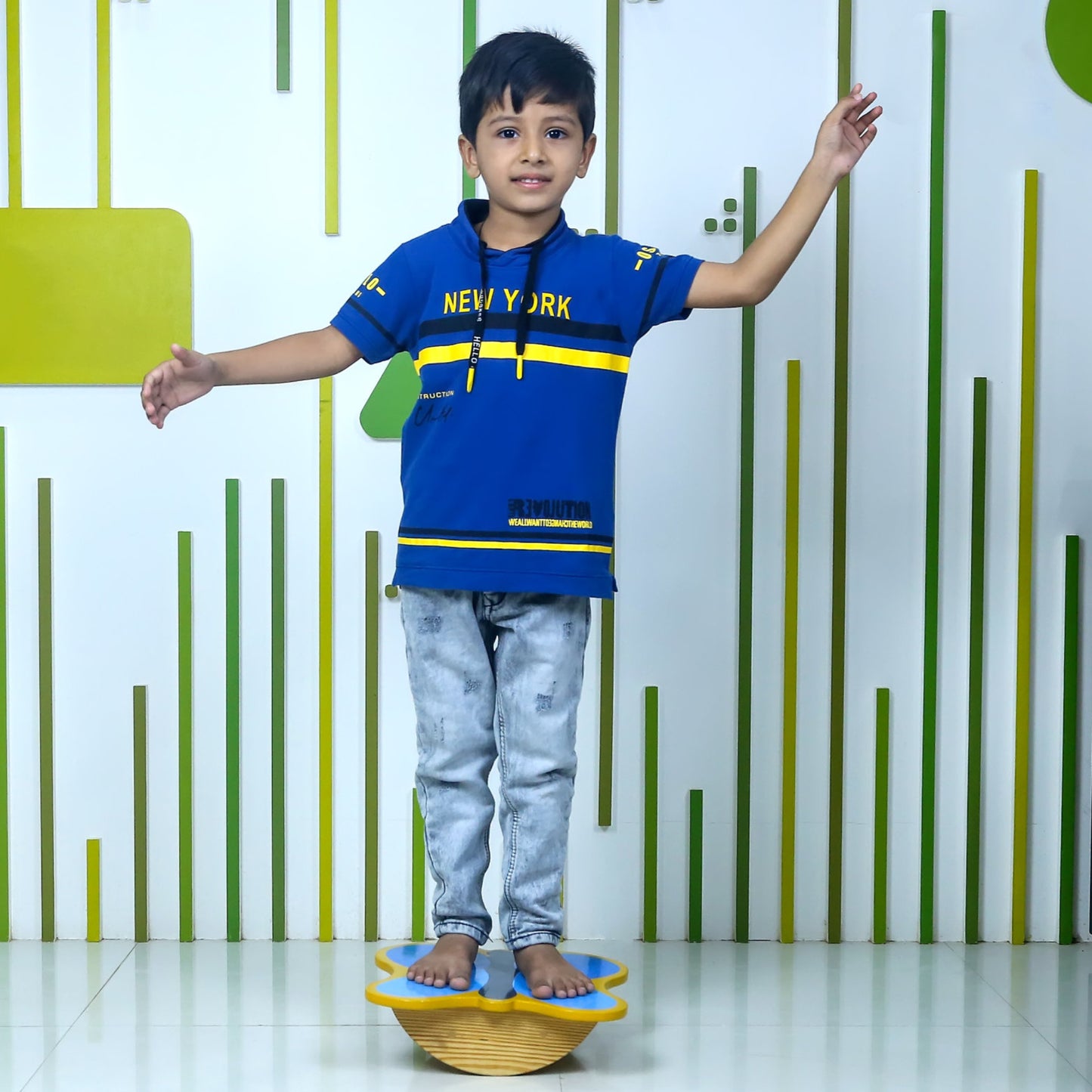 Butterfly balancing board